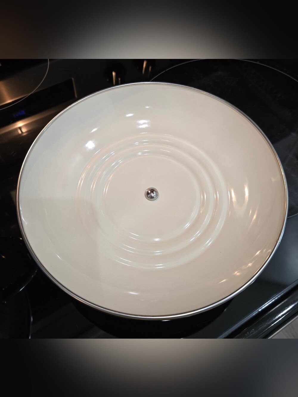Le Creuset Enamel Cassorel/ Sea Salt with Lid (NWOT) - Picture 7 of 10